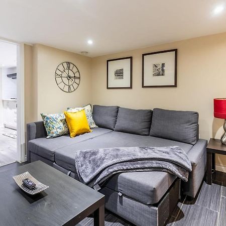 Newly Renovated - Cozy 1Br Apt With Netflix - Prime Location Τορόντο Εξωτερικό φωτογραφία
