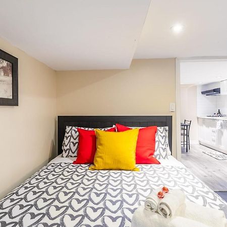 Newly Renovated - Cozy 1Br Apt With Netflix - Prime Location Τορόντο Εξωτερικό φωτογραφία