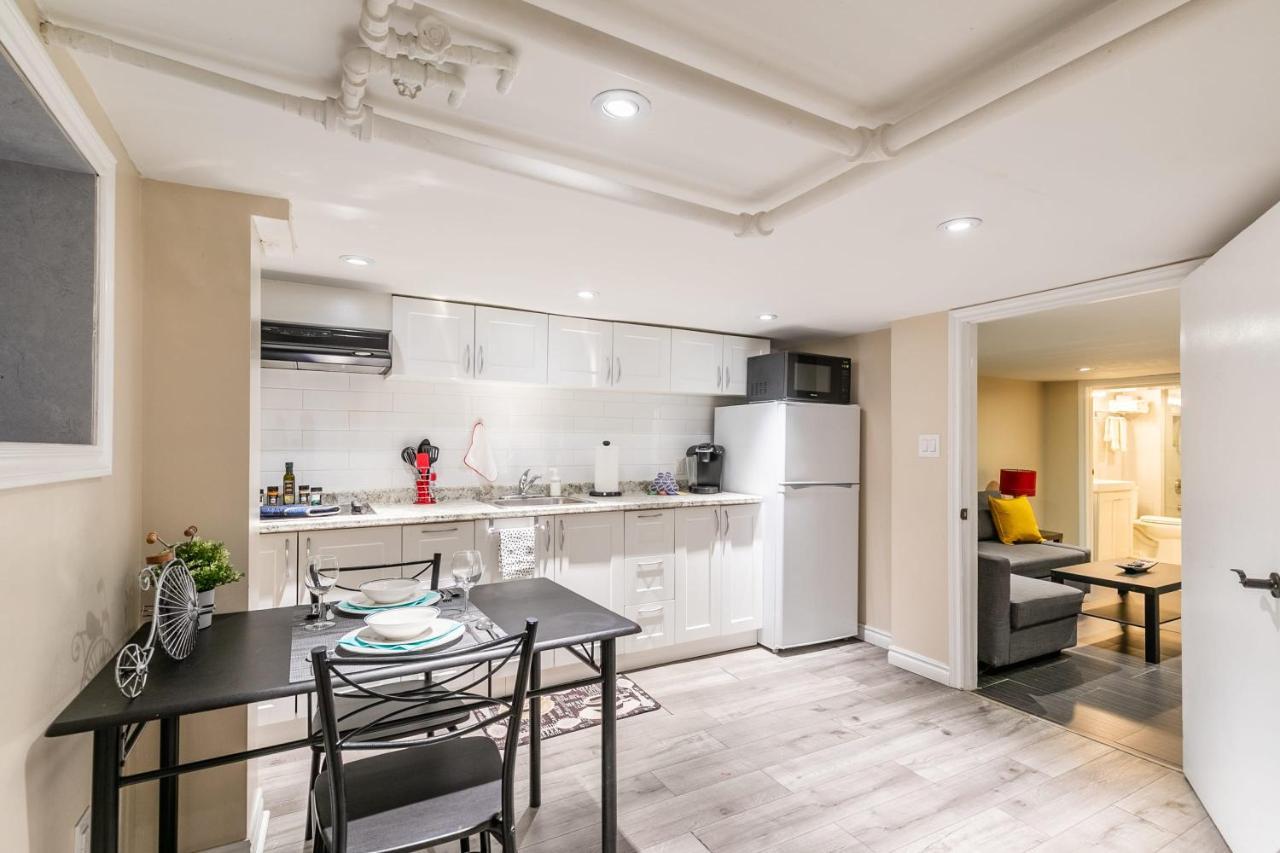 Newly Renovated - Cozy 1Br Apt With Netflix - Prime Location Τορόντο Εξωτερικό φωτογραφία