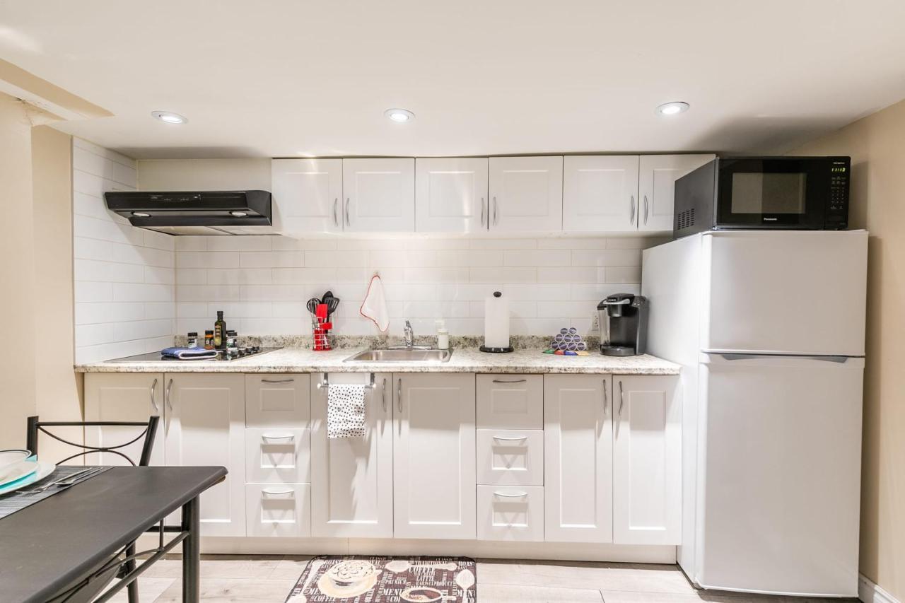Newly Renovated - Cozy 1Br Apt With Netflix - Prime Location Τορόντο Εξωτερικό φωτογραφία