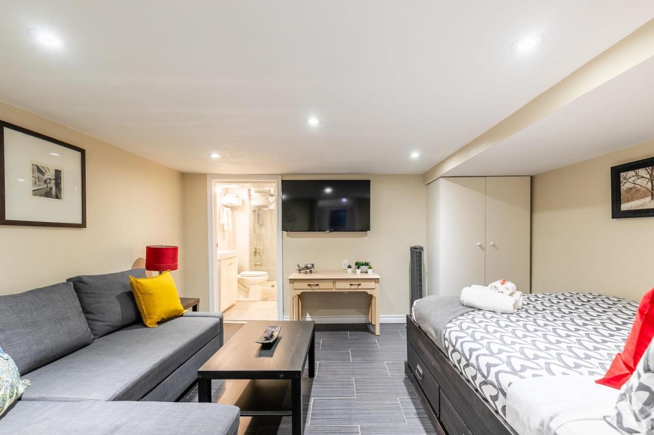 Newly Renovated - Cozy 1Br Apt With Netflix - Prime Location Τορόντο Εξωτερικό φωτογραφία